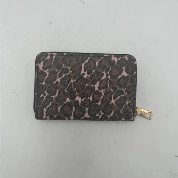 Brand new with tags Trina Leppard small wallet - Picture 2 of 2